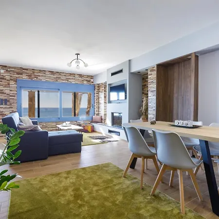 Maritinas Stone House & On The Apartamento