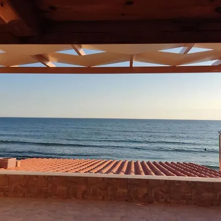Maritinas Stone House & On The *