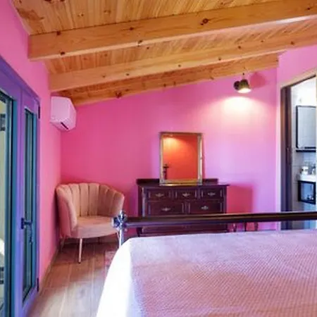 Appartement Maritinas Stone House & On The *